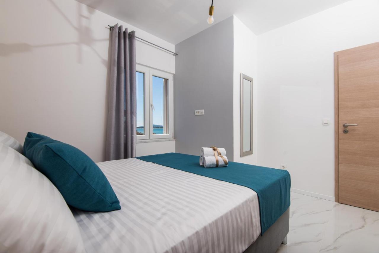 Euroholiday Apartments Turanj Buitenkant foto