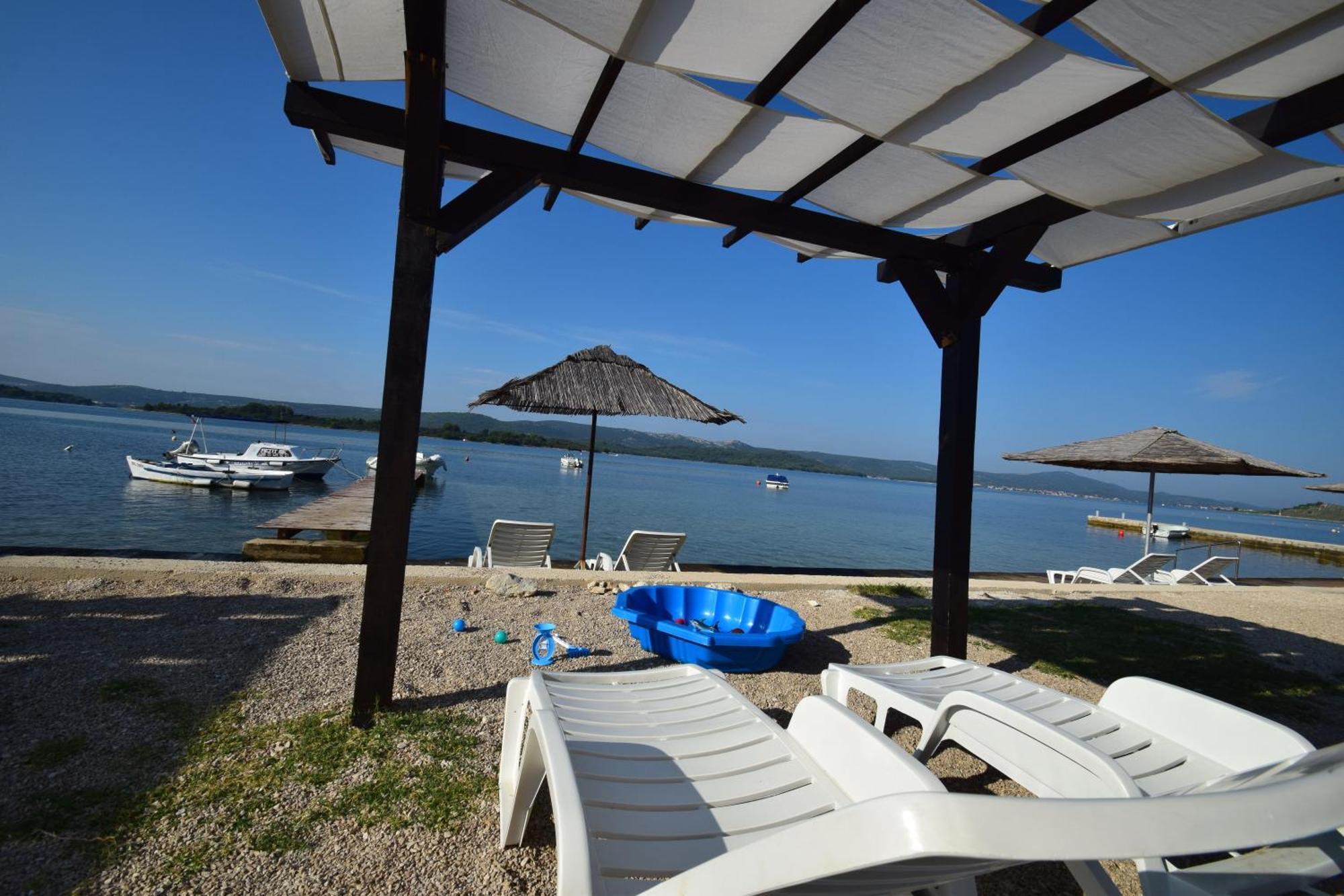 Euroholiday Apartments Turanj Buitenkant foto